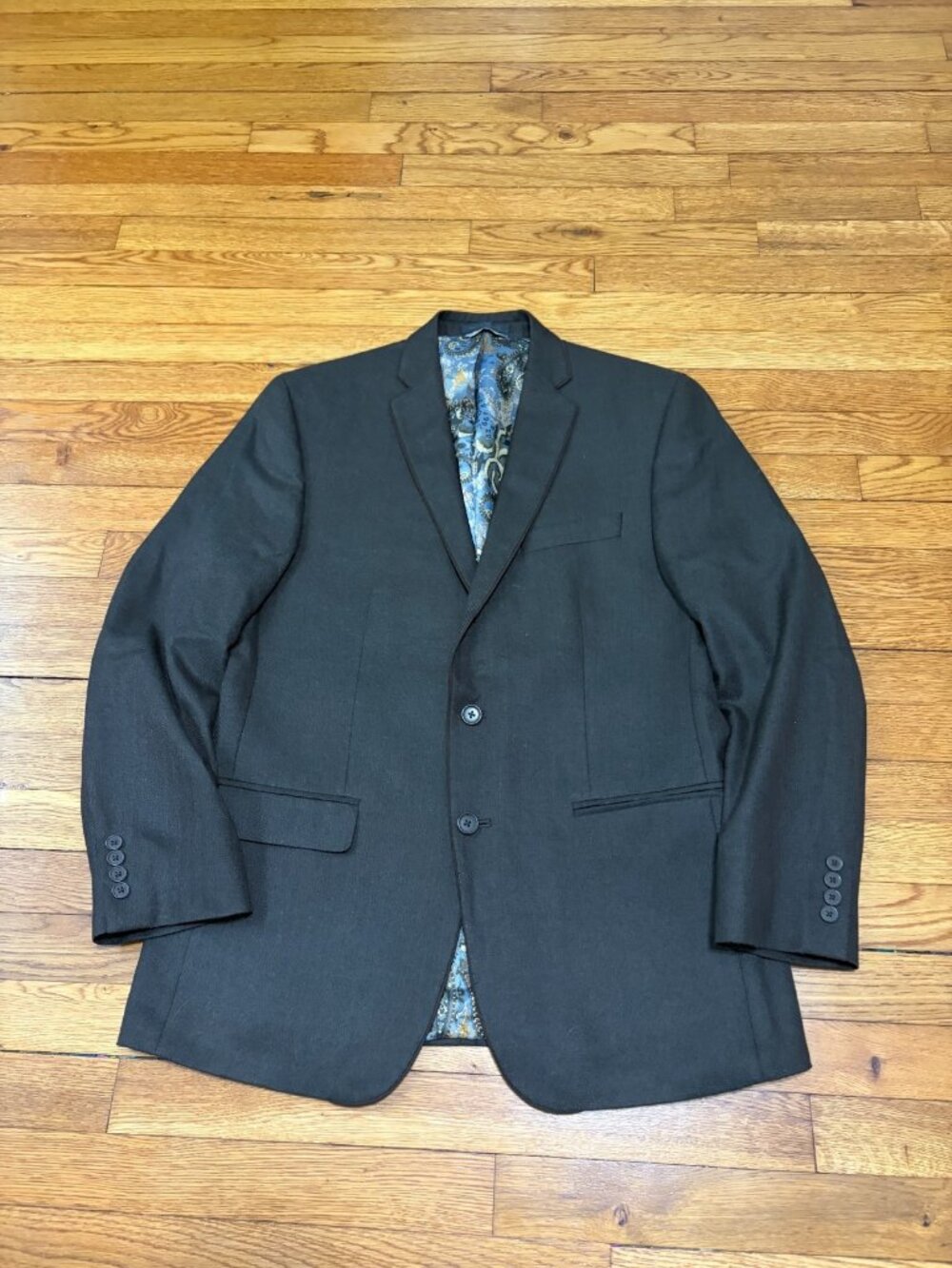 Van Heusen Studio Mens Blazer Jacket Size 40R Brown Poly Rayon 2 BTN Sport Coat
